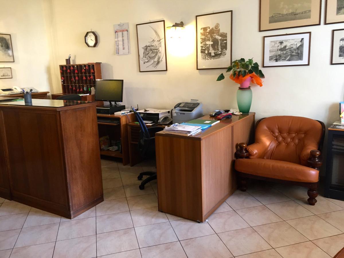 Albergo Ape Elbana Portoferraio Luaran gambar